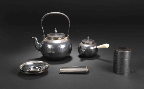 茶、牛奶或汽水會(huì)腐蝕不銹鋼帶制品，這是真的嗎？